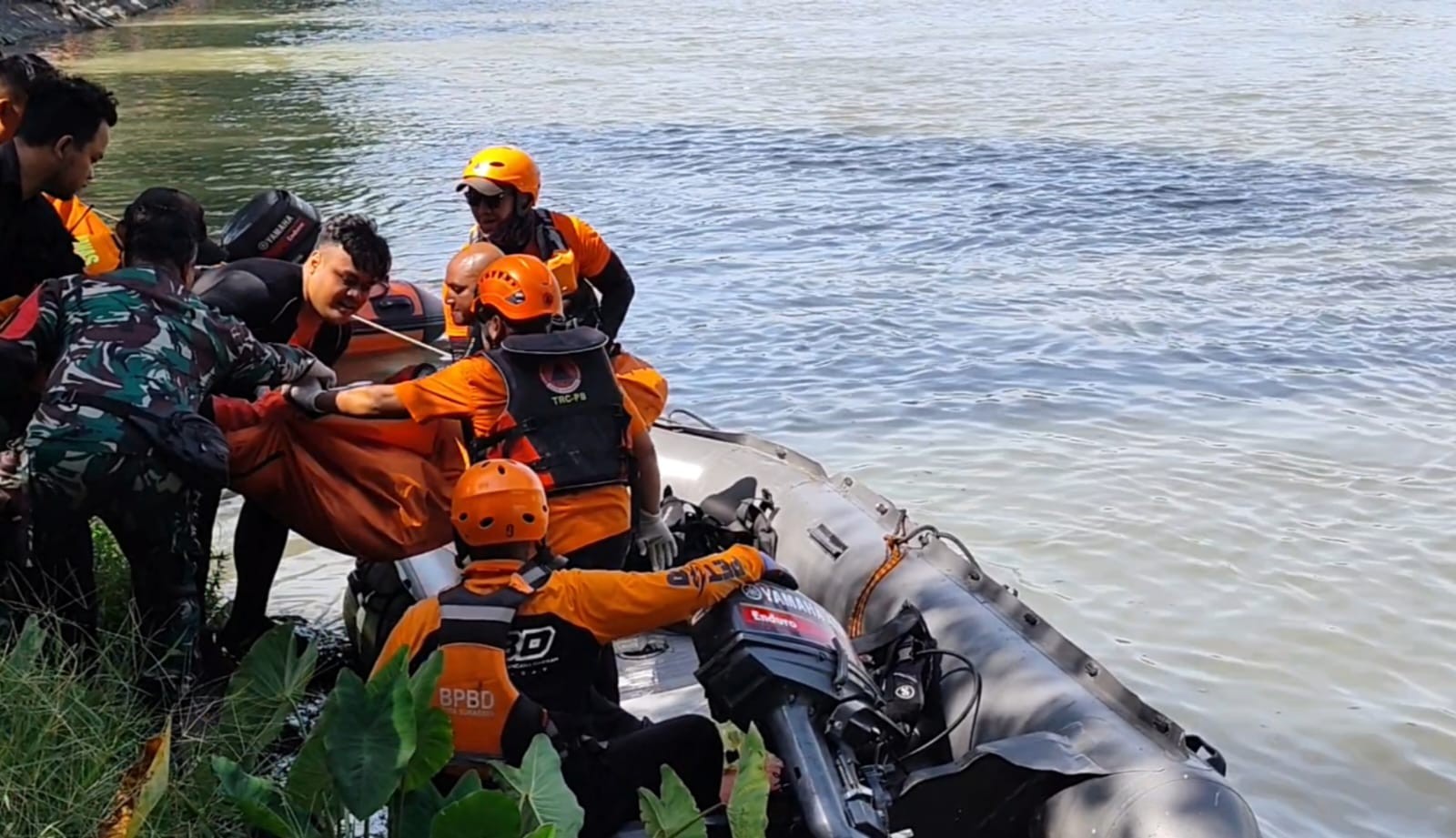 Dua Pencari Ikan Tenggelam Satu Ditemukan Meninggal Dunia