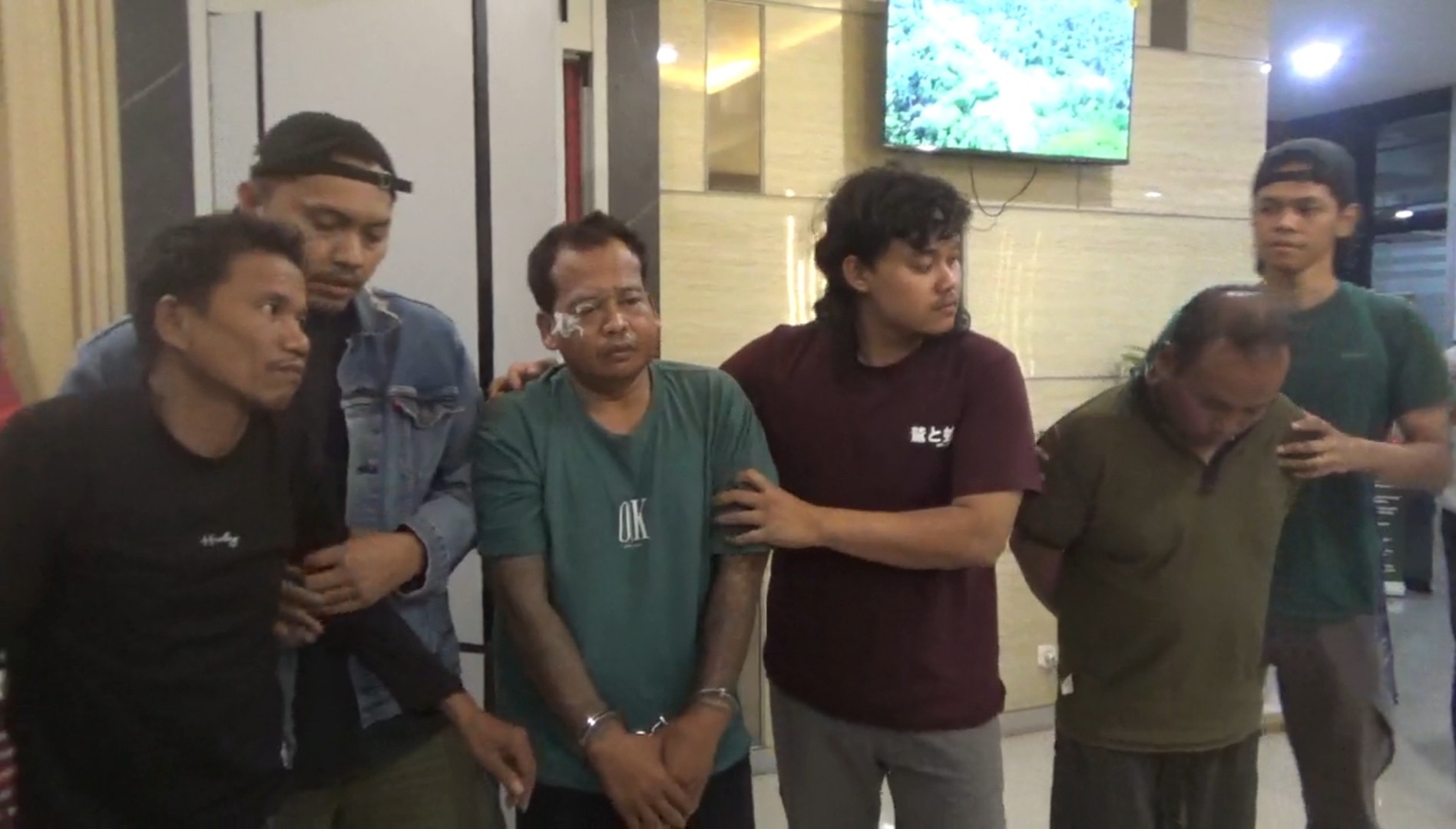 Residivis Begal Pasuruan Diringkus Polda Jatim, Satu Pelaku Ditembak karena Lawan Polisi