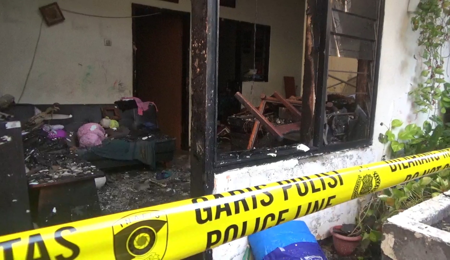 Balita 4 Tahun Tewas Terjebak Kebakaran Rumah, Kakaknya Selamat Usai Lompat dari Lantai Dua