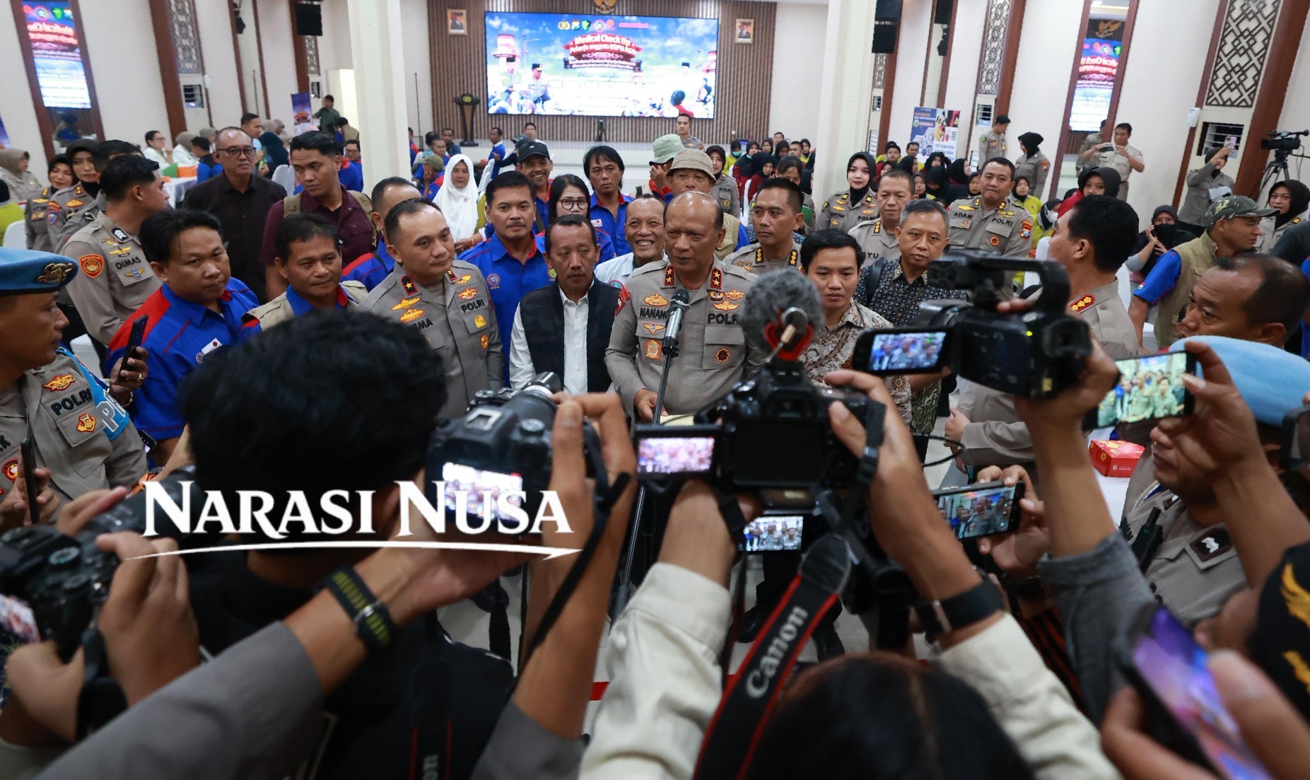 Jelang May Day 2026, Polda Jatim dan SPSI Gelar Cek Kesehatan Gratis untuk Buruh di Surabaya